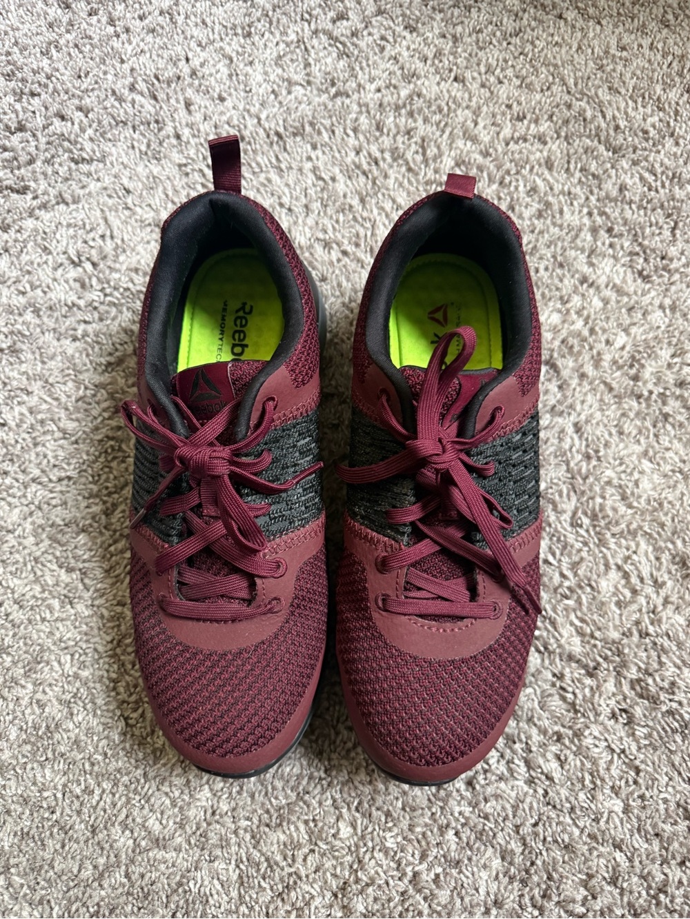 Reebok Work RB248 Women’s 10 Composite Toe Slip Resistant Shoes Burgundy
